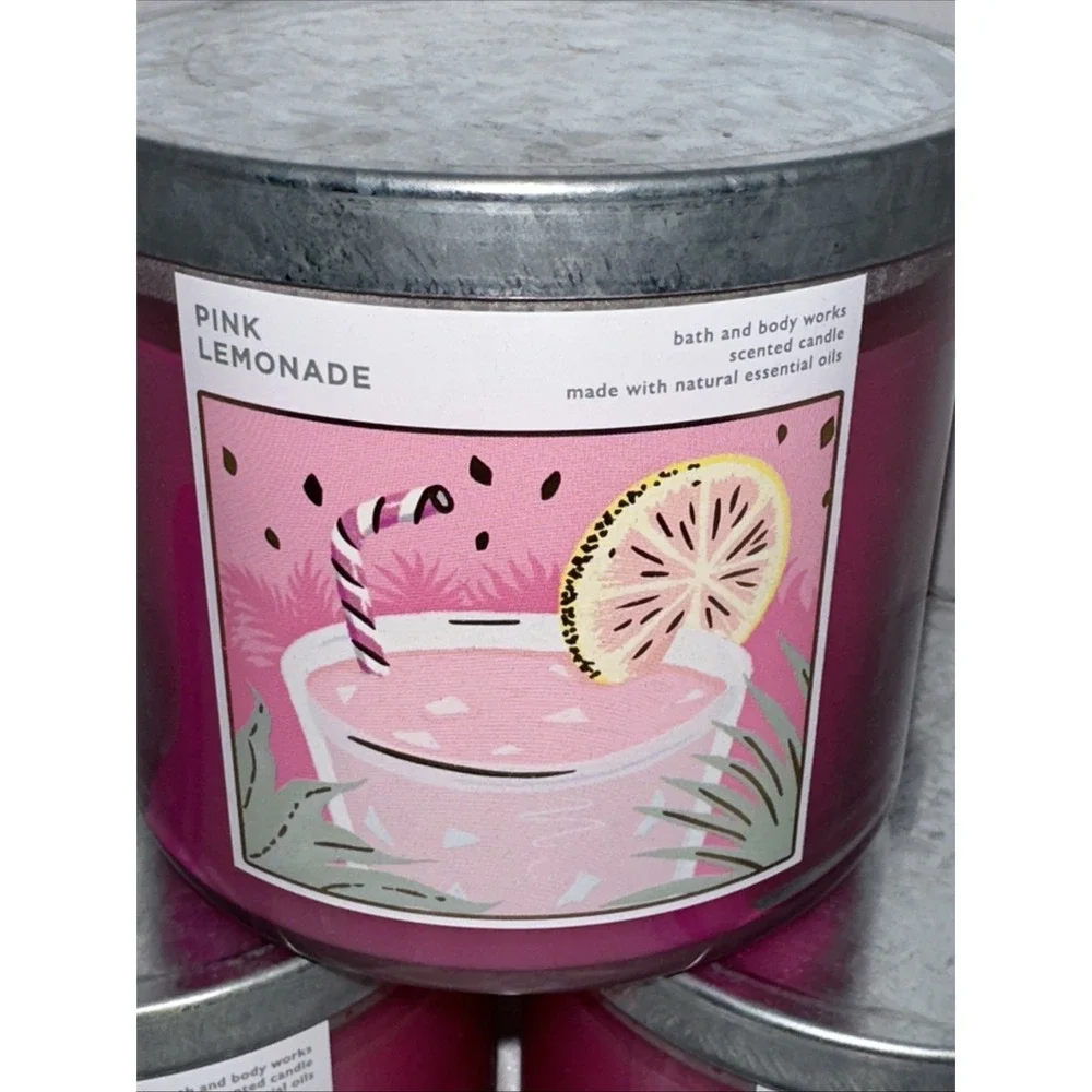 Bath & Body Works Pink Lemonade 3-Wick Scented Candle 14.5oz Essential Oils